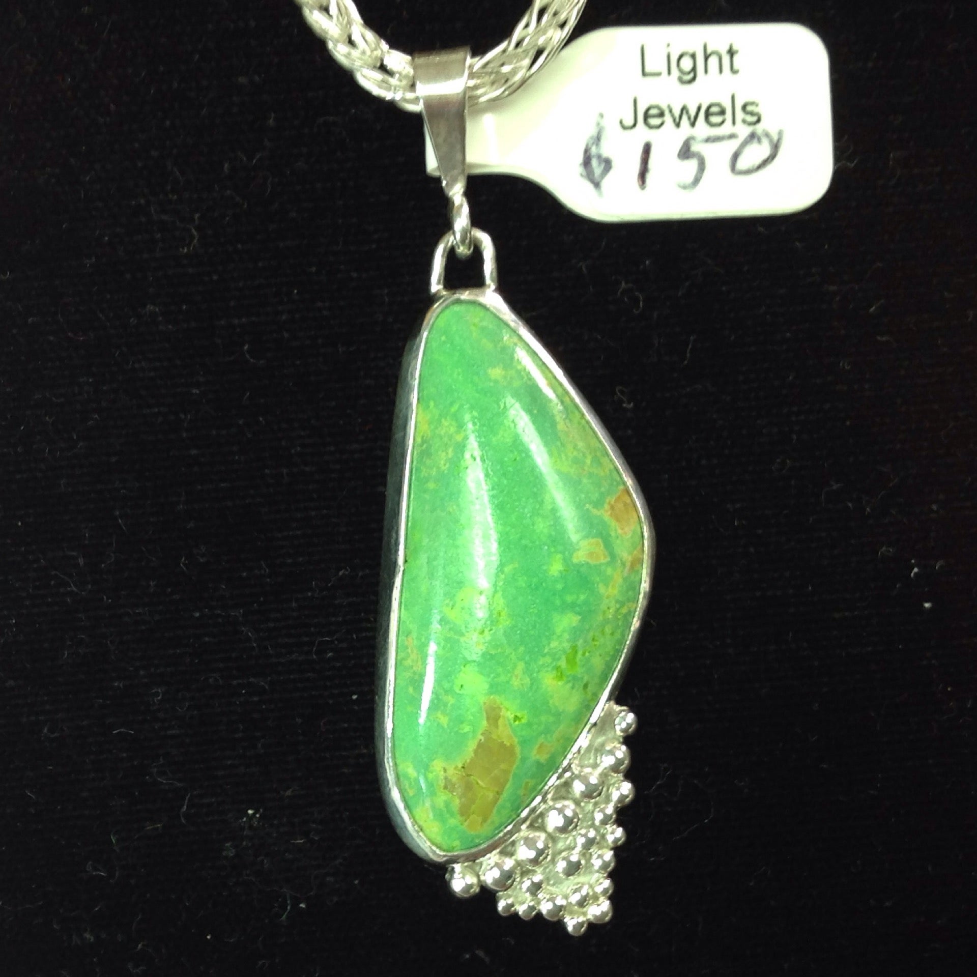 Fashion MEXICO 925 Lime Green Gaspeite Pendant